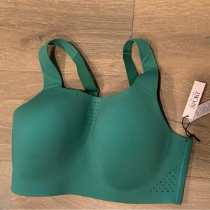 Victoria’s Secret Featherweight Max Sport bra - High Support